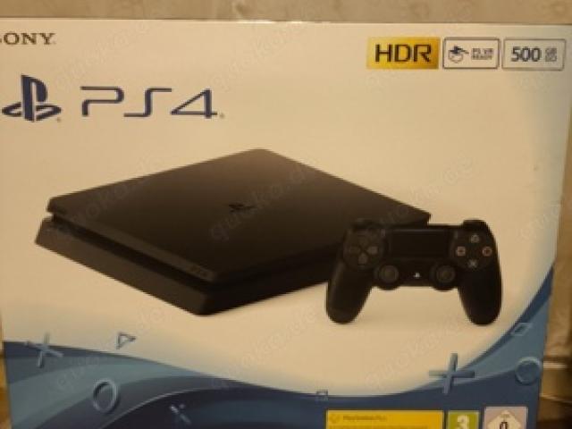 PS 4 slim - 1