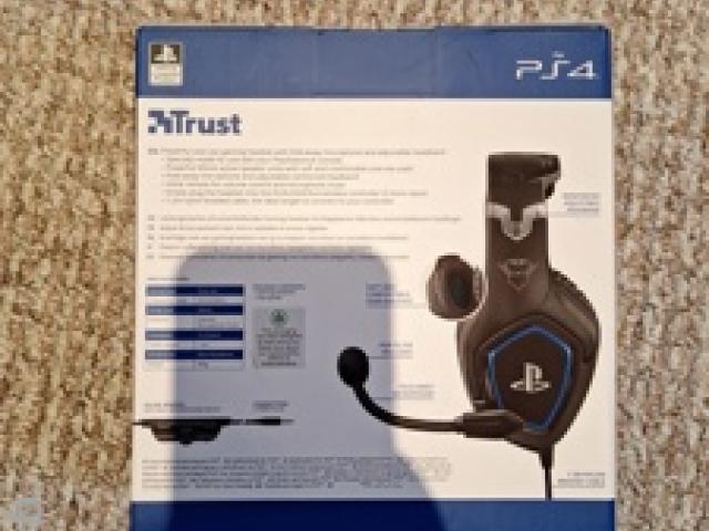 PS4 Gaming Headset - 1