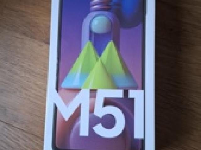 Samsung M 51 Handy - 1