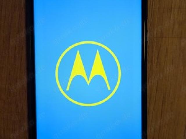 Motorola G7 Power - 1